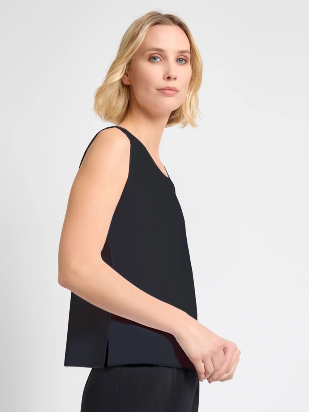 Misook Scoop Neck Tank Black Size XL Petite NWT New